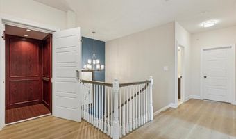 821 GREENWICH Dr, Ambler, PA 19002