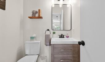 44192 MOSSY BROOK Sq, Ashburn, VA 20147
