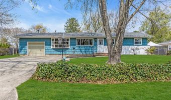 21 Dockage Rd, Bayville, NJ 08721