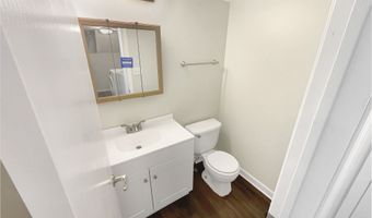 6766 Wimbledon Dr, Zionsville, IN 46077