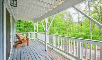 39 Oak Ridge Rd, Bartlett, NH 03812