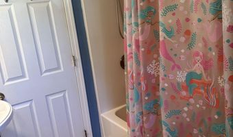 191 Main St, Alton, NH 03809