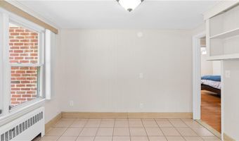 67 Vancouver Ave, Warwick, RI 02886
