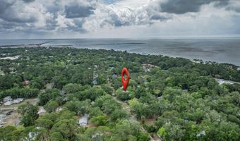 258 Prado St, Apalachicola, FL 32320