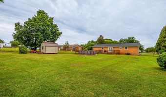 101 Huey St, Boiling Springs, SC 29316