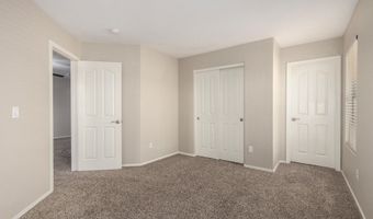 4122 E PALM BEACH Dr, Chandler, AZ 85249