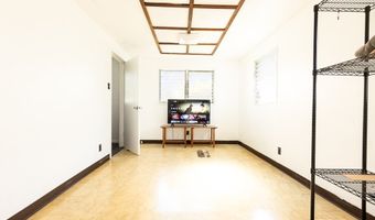1709 Perry St, Honolulu, HI 96819