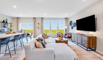 1245 Glenmont St, Algonquin, IL 60102