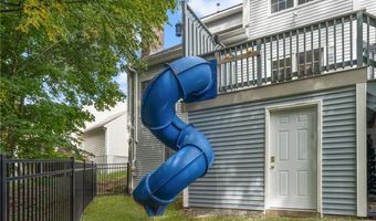 7 Cathedral Ct, Cumberland, RI 02864