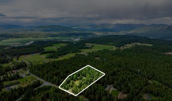 1201 Paradise Valley Rd, Bonners Ferry, ID 83805