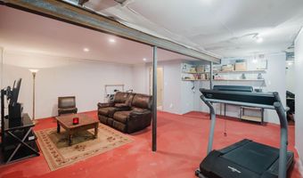 5 Kensington Pl, Albany, NY 12209