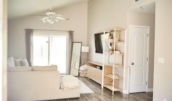 1229 W STRAFORD Dr, Chandler, AZ 85224