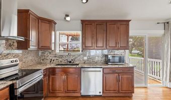 3178 5 Oaks Dr, Arnold, MO 63010