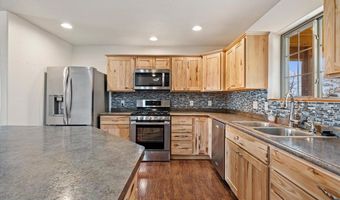 19144 High Pines Ln, Belle Fourche, SD 57717