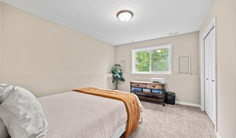 970 Acacia Dr S, Annandale, MN 55302