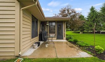 1114 Packard PL Pl, Auburn, IN 46706