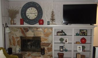 1105 Redding Ln, Angola, IN 46703