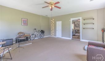 225 Camelot Dr, Athens, GA 30606