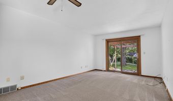 1019 Arkansas Ave, Ames, IA 50014