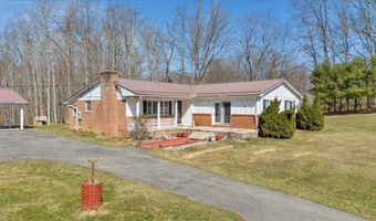 212 W W Ln, Asbury, WV 24916