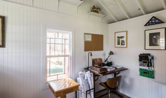93 Mulford Ln, Amagansett, NY 11930