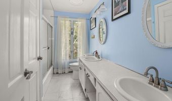 413 Hill Farm Rd, Coventry, RI 02816