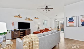 8491 W Holbrook Ct, Boise, ID 83704
