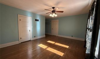 3317 Jackson St, Alton, IL 62002