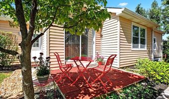 1319 Tahoe Valley Ct, Ballwin, MO 63021