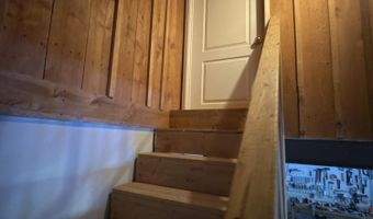 14 Wards Hill Rd, Baldwin, ME 04091