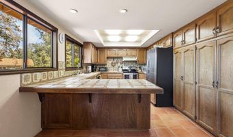 17710 China Gulch Dr, Anderson, CA 96007