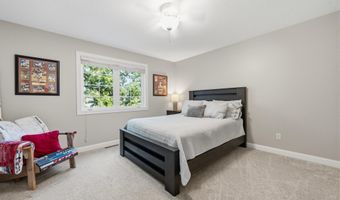 2089 Whispering Oaks Dr NE, Alexandria, MN 56308