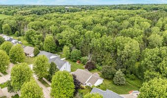 1424 E KEYSTONE Ln, Appleton, WI 54913