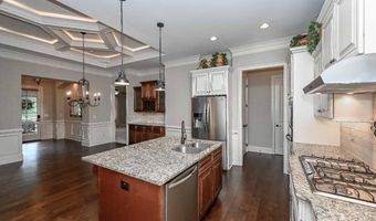62 Cedarcrest Village Ct, Acworth, GA 30101
