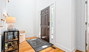 122 CAROLINA Ct, Auburn, AL 36830