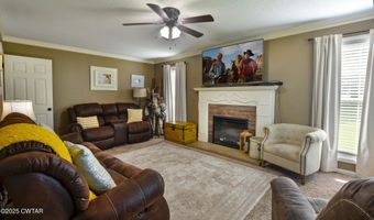 93 Jaycee Cv, Bells, TN 38006