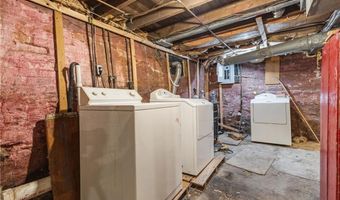 217 Bay View Ave, Cranston, RI 02905