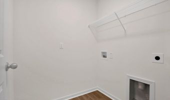 208 Buggy Top Ln, Autryville, NC 28318