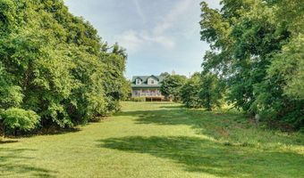 8404 Fossilsaurus Ln, Ash Grove, MO 65604