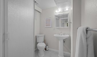 6402 Iris Ct, Arvada, CO 80004