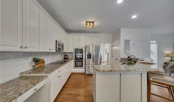 304 Forkwood Trl, Woodstock, GA 30189