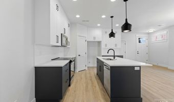 18 Ogden St, Cascade, ID 83611