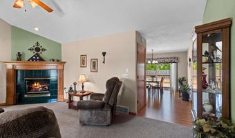 W3082 WHITEPINE Drive, Appleton, WI 54915