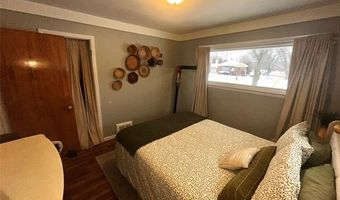 15854 Englewood Ave, Allen Park, MI 48101