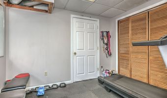 39 Lasky Rd, Beacon Falls, CT 06403