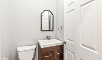 6442 Royal Oakland Dr, Indianapolis, IN 46236