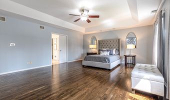 1801 N Dover Ct, Arlington Heights, IL 60004