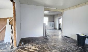 519 S B St, Arkansas City, KS 67005