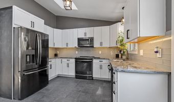48 Whipple Rd, Billerica, MA 01821