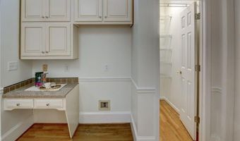 5404 Chaversham Ln, Peachtree Corners, GA 30092